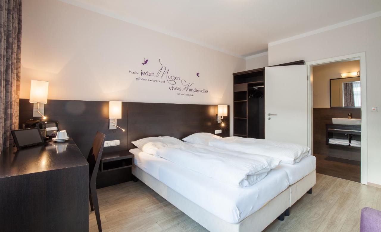 Hotel Sleepbeeone Wilhelmshaven Extérieur photo