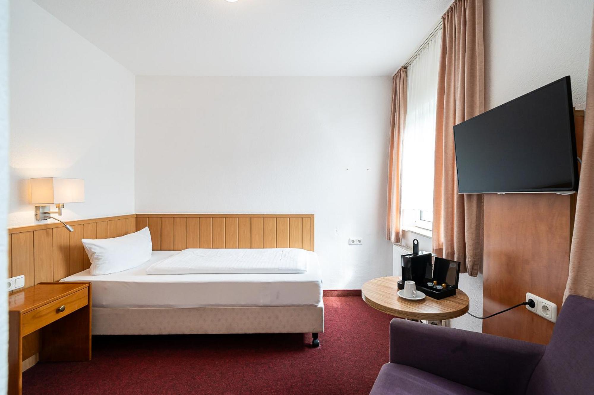 Hotel Sleepbeeone Wilhelmshaven Extérieur photo