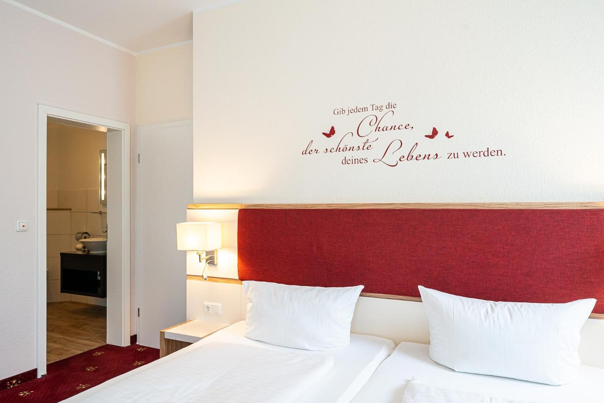 Hotel Sleepbeeone Wilhelmshaven Extérieur photo